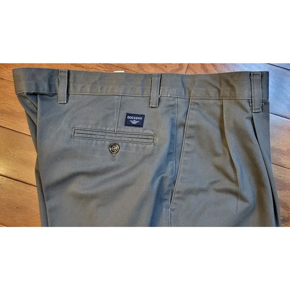 Dockers Men's Pants / Chinos W36 / L29 Lt Olive Green